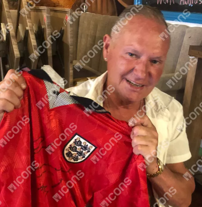 Icons Paul Gascoigne Front Signed England 1990 Away Shirt Home Shirt In Hero Frame: Option 1