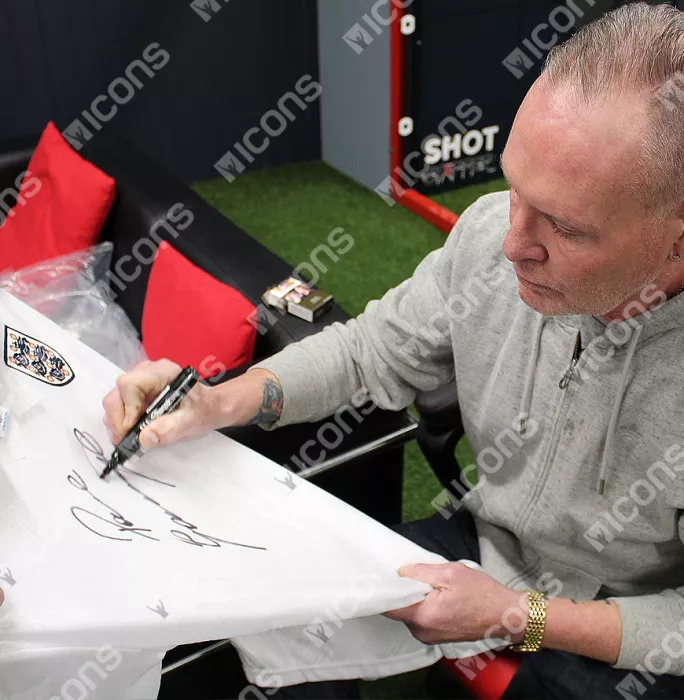 Icons Paul Gascoigne Front Signed England 1990 Home Shirt In Classic Frame