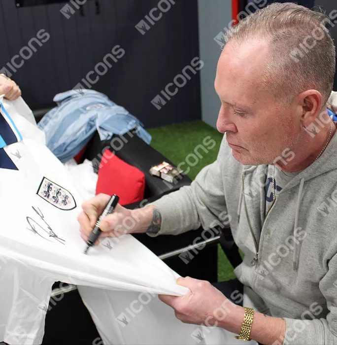 Icons Paul Gascoigne Front Signed England 1996 Home Shirt