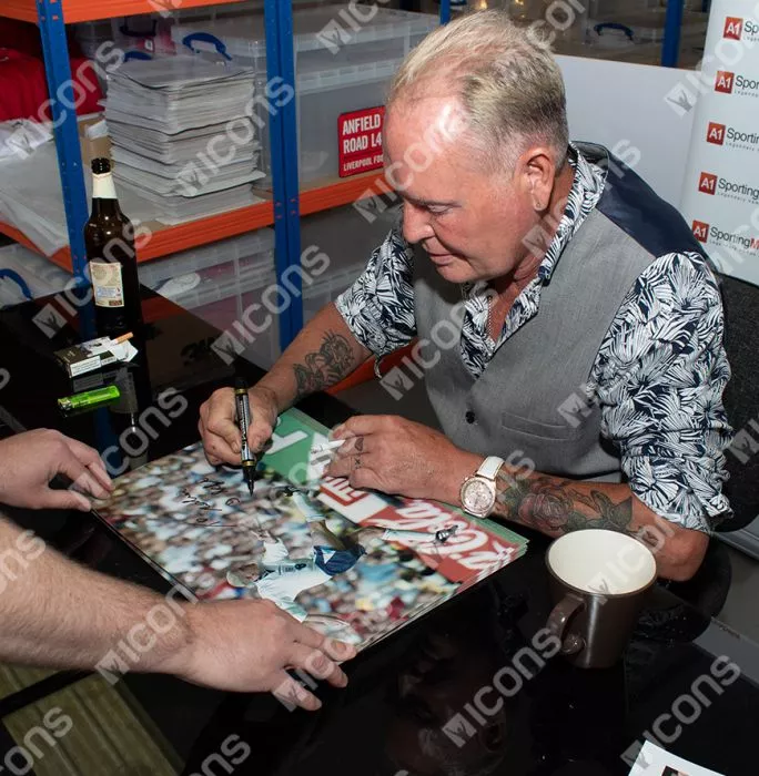 Icons Paul Gascoigne Signed England Photo: Iconic UEFA EURO 1996 Goal Vs Scotland