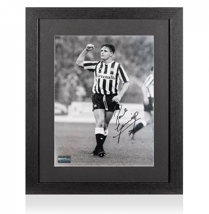 Icons Paul Gascoigne Signed Newcastle United Photo In Black Wooden Frame: Toon Legend