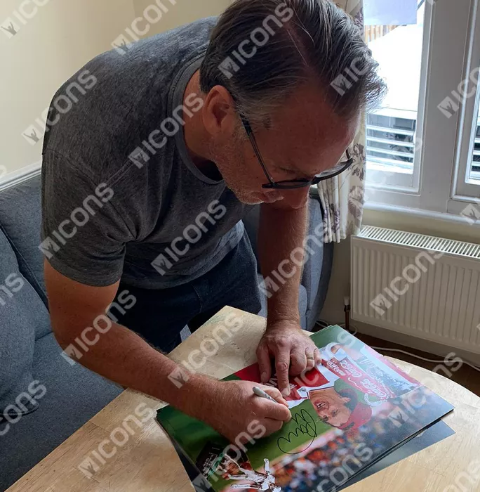Icons Paul Merson Signed Arsenal Photo In Black Wooden Frame: 1993 League Cup Winner