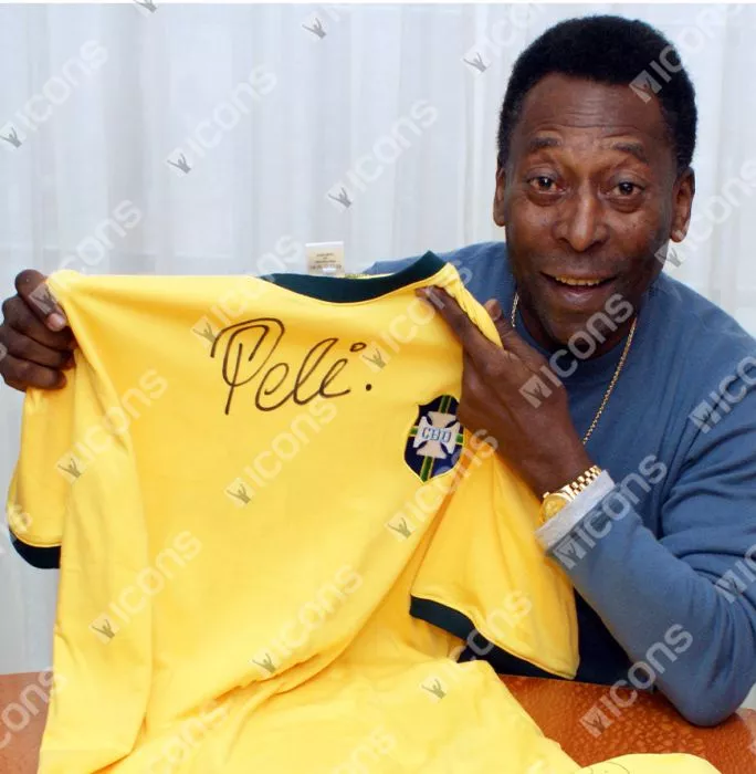 Icons Pele Gerson Jairzinho And Carlos Alberto Official 1970 FIFA World Cup™ Signed And Hero Framed Brazil 1970 Retro Shirt