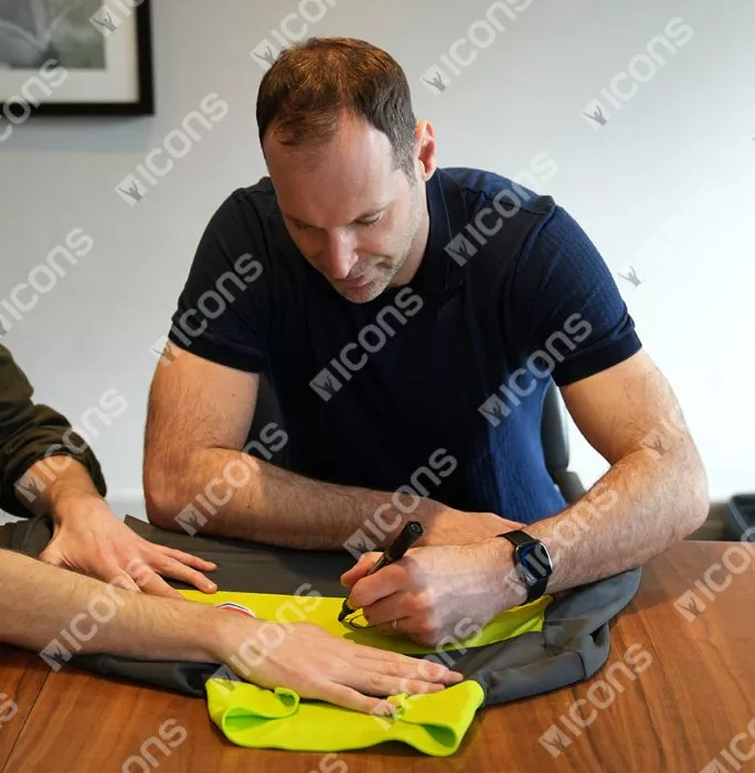 Icons Petr Cech Signed Czech Republic 2012-13 Goalkeeper Shirt In Classic Frame