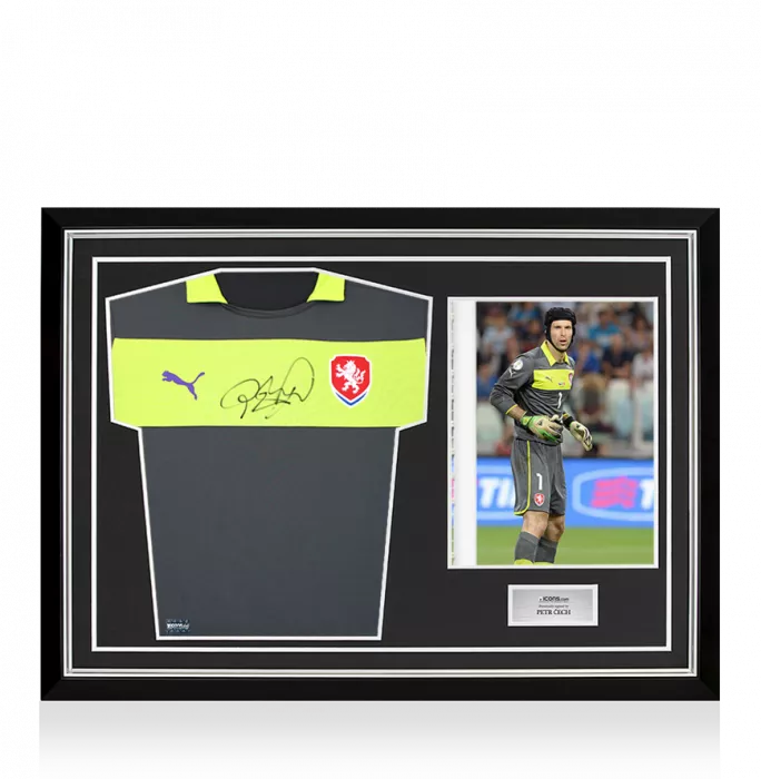 icons Petr Cech Signed Czech Republic 2012-13 Goalkeeper Shirt In Hero Frame: Option 1