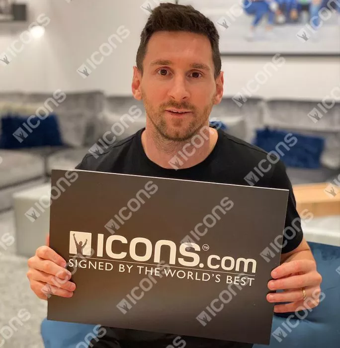 Icons PRE-FRAMED Lionel Messi Official Paris Saint-Germain Back Signed And Framed 2021-22 Home Shirt: UEFA Champions League Edition