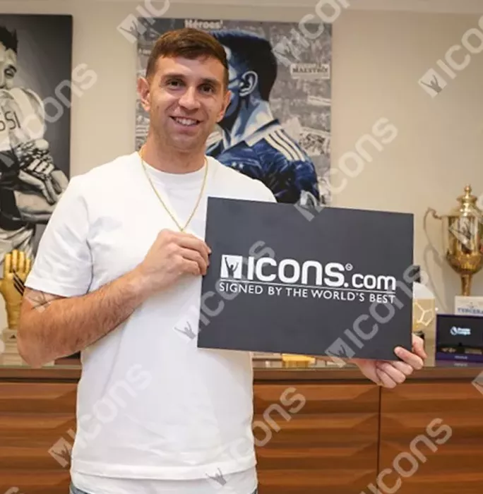 Icons PRE-ORDER Emiliano Martinez Signed And Personally Dedicated Argentina Home Shirt