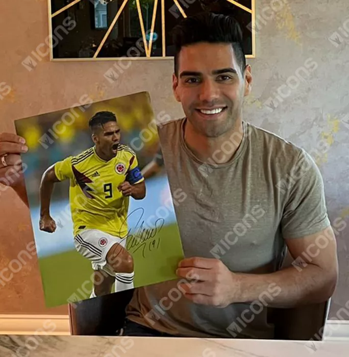 Icons Radamel Falcao Signed Colombia Photo In Black Wooden Frame
