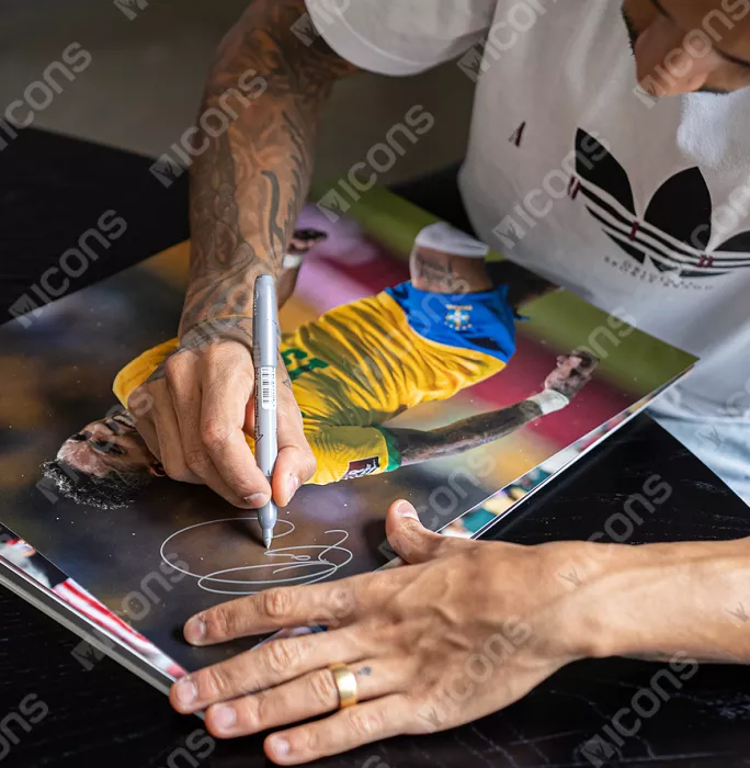 Icons Raphinha Signed Brazil Photo In Premium Photo Frame: Goal Vs Paraguay