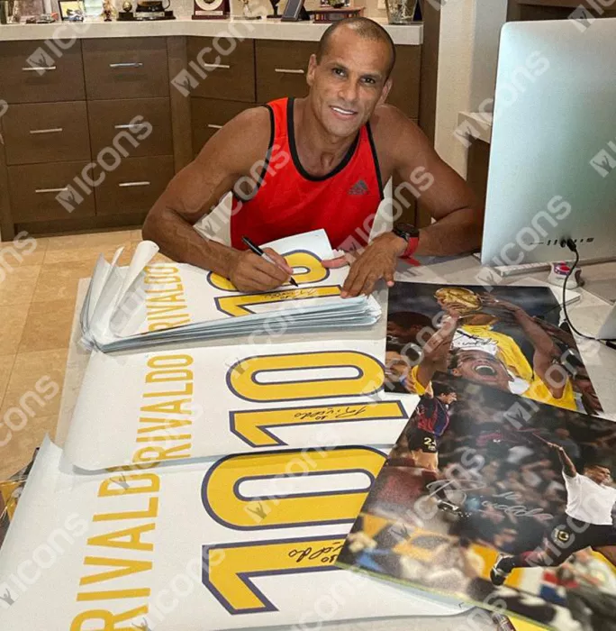 Icons Rivaldo Signed FC Barcelona Photo Signed In Black Wooden Frame: Overhead Kick Vs Valencia Celebration