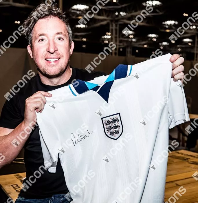 Icons Robbie Fowler Front Signed England 1996 Home Shirt