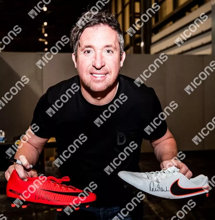Icons Robbie Fowler Signed Grey Nike Tiempo Boot In Bubble Frame: Option 1