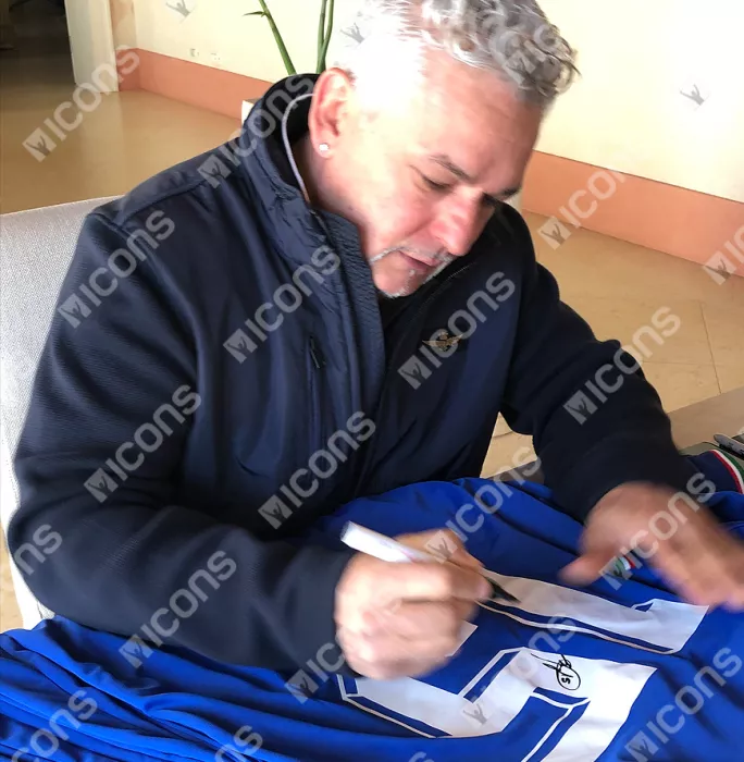 Icons Roberto Baggio Back Signed Italy 1990 Home Shirt In Classic Frame