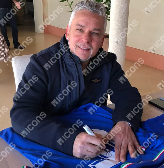 Icons Roberto Baggio Back Signed Italy 1990 Home Shirt In Classic Frame