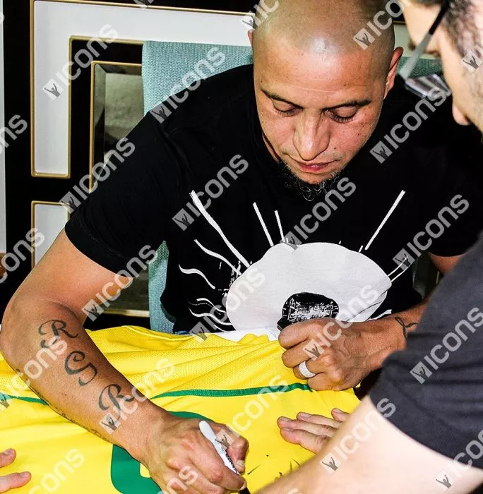 Icons Roberto Carlos Back Signed Brazil 2002 Home Shirt