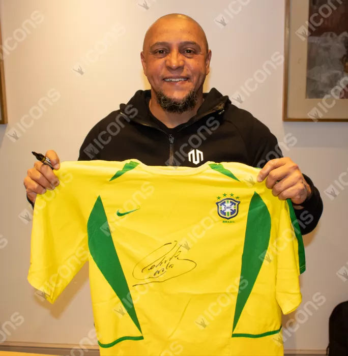 Icons Roberto Carlos Front Signed Brazil 2002-04 Home Shirt In Classic Frame