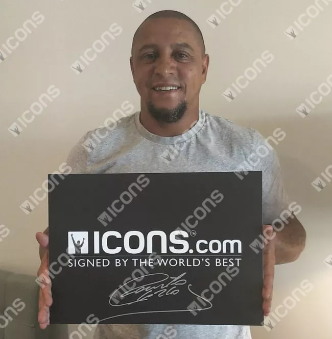 Icons Roberto Carlos Signed Black Nike Boot In Acrylic Case
