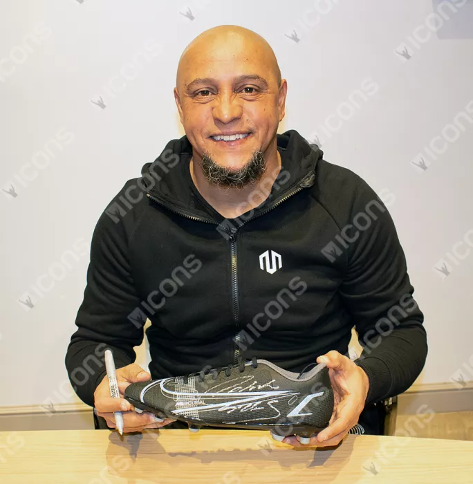 Icons Roberto Carlos Signed Black Nike Vapor Club Boot
