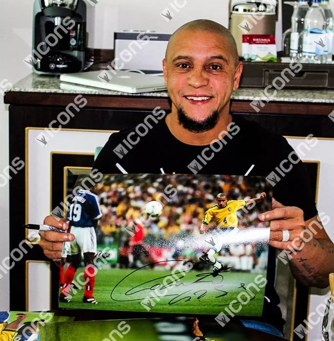 Icons Roberto Carlos Signed Brazil Photo: Free-Kick Master