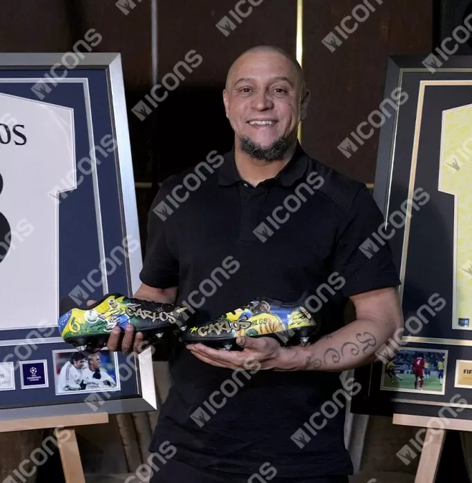 Icons Roberto Carlos Signed Nike Black Football Boot: Murwalls Brazil Edition In Bubble Frame: Option 1