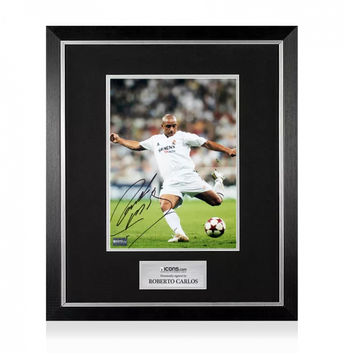 icons Roberto Carlos Signed Real Madrid CF Photo In Premium Photo Frame: Los Blancos Icon