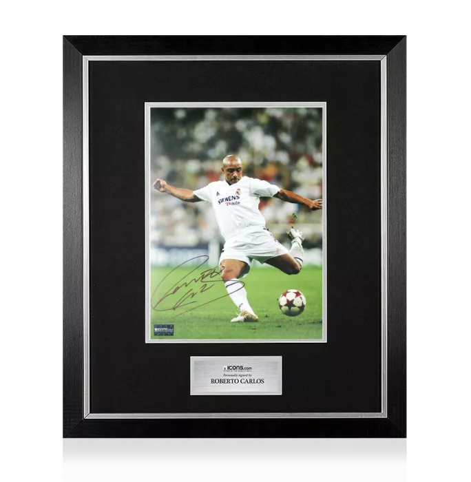 icons Roberto Carlos Signed Real Madrid CF Photo In Premium Photo Frame: Los Blancos Icon