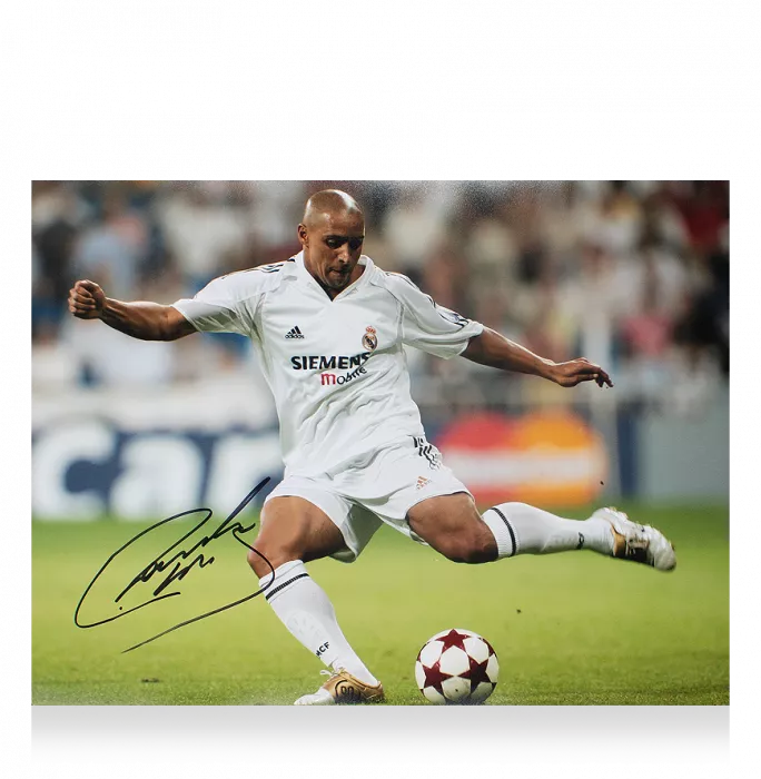 icons Roberto Carlos Signed Real Madrid Photo: UEFA Champions League Icon