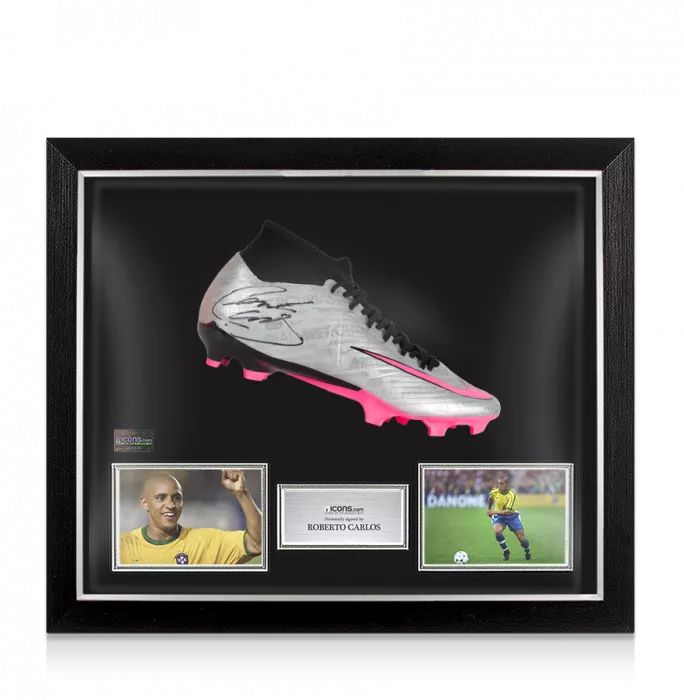 icons Roberto Carlos Signed Silver Nike Mercurial Superfly Boot In Bubble Frame: Option 1