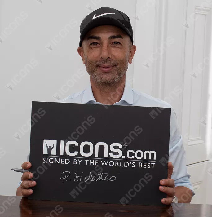 Icons Roberto Di Matteo Signed Chelsea Photo In Black Wooden Frame: 2012 UEFA Champions League Winner
