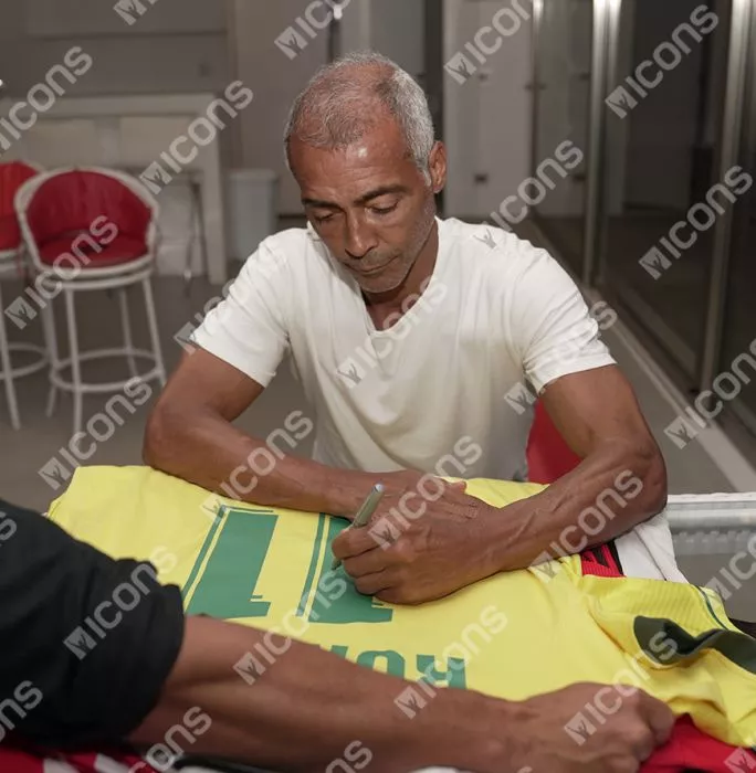 Icons Romario Back Signed Brazil Retro Home Shirt In Hero Frame: Option 1