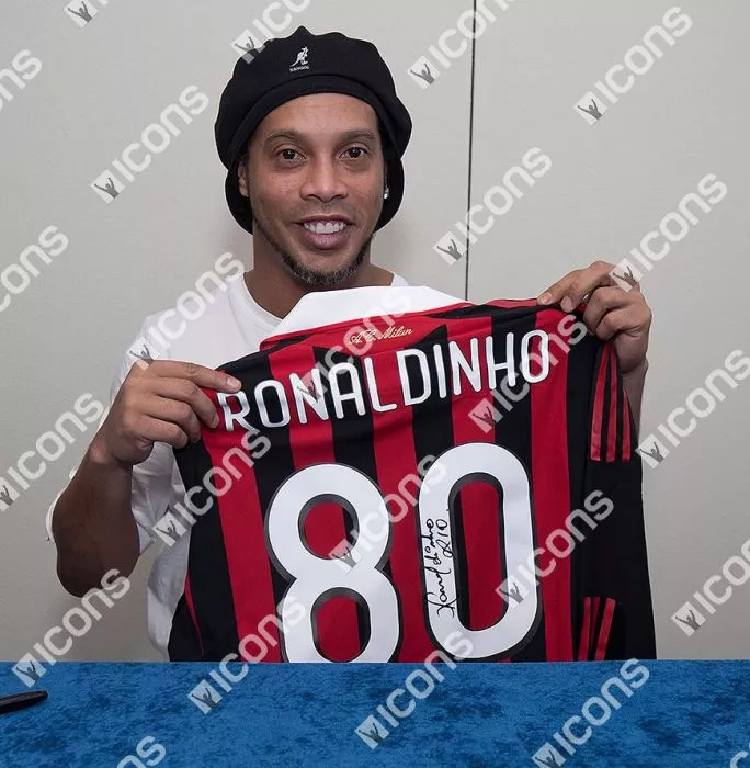 Icons Ronaldinho Back Signed AC Milan 2009-10 Home Shirt