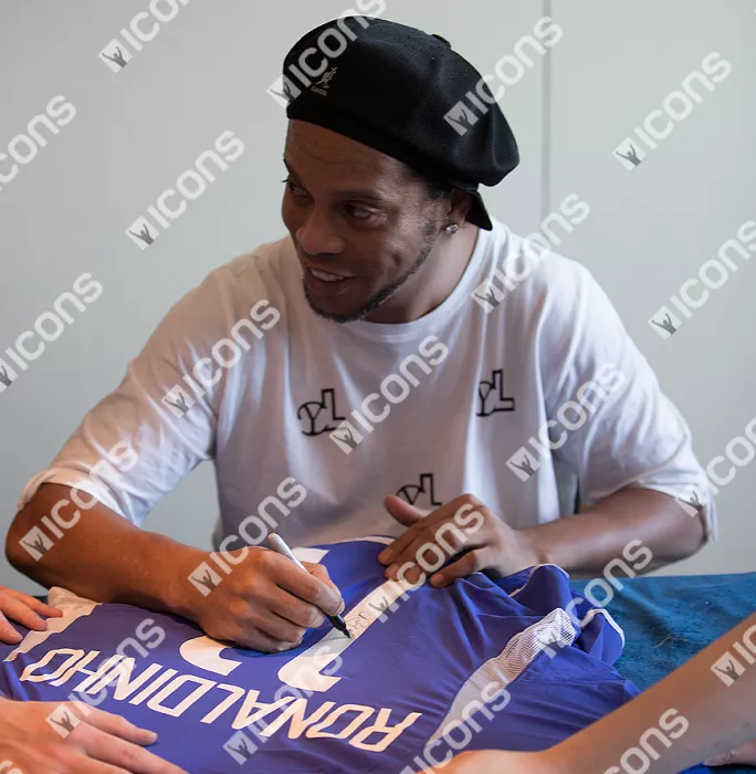 Icons Ronaldinho Back Signed Brazil 2002 Away Shirt In Classic Frame