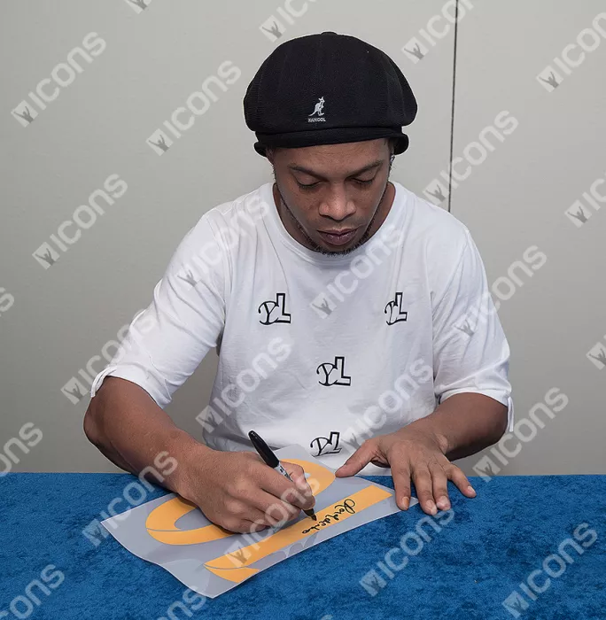 Icons Ronaldinho Back Signed Modern Barcelona Home Shirt With Fan Style Numbers