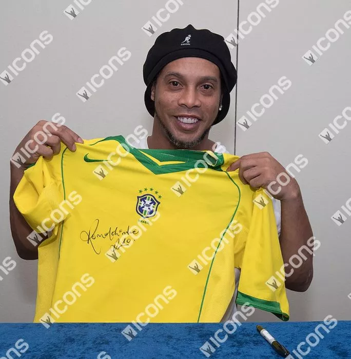 Icons Ronaldinho Front Signed Brazil 2004 Home Shirt In Classic Frame