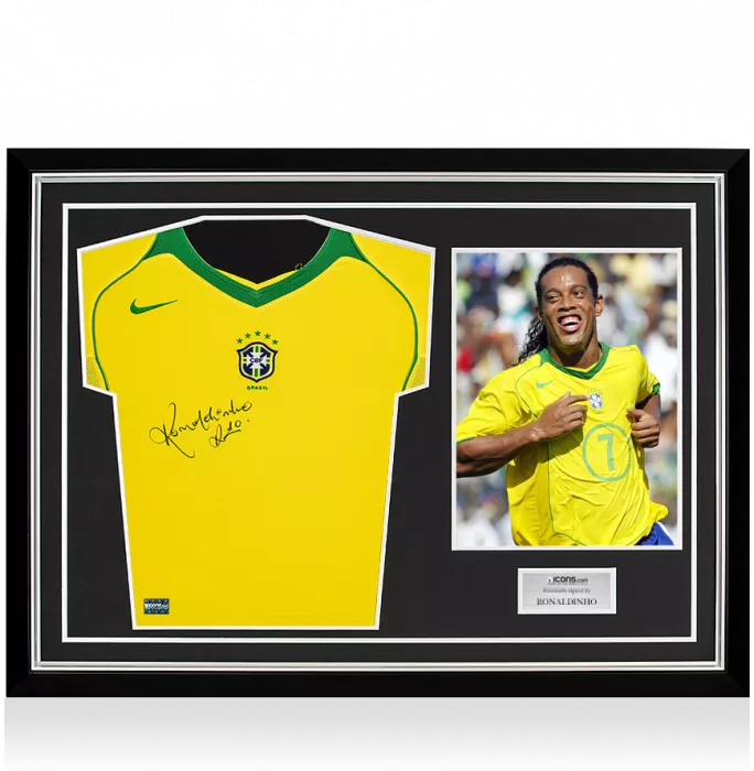 icons Ronaldinho Front Signed Brazil 2004 Home Shirt In Hero Frame: Option 1