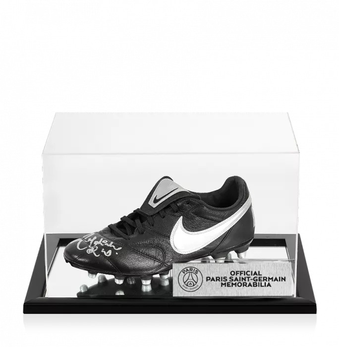 icons Ronaldinho Official Paris Saint-Germain Signed Black and Silver Nike Boot In Acrylic Case