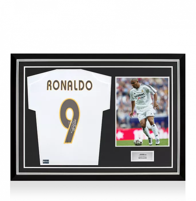 icons Ronaldo Back Signed Real Madrid 2003-04 Home Shirt In Hero Frame: Option 1