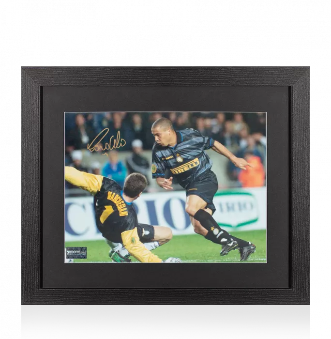 icons Ronaldo Signed Internazionale Photo In Black Wooden Frame: 1998 UEFA Cup Final Goal