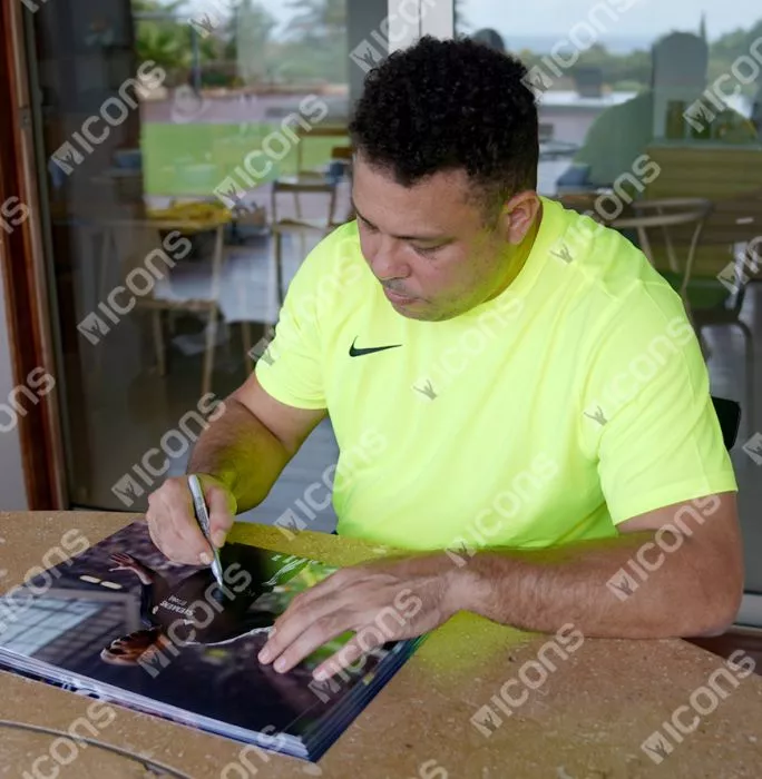 Icons Ronaldo Signed Real Madrid CF Photo In Black Wooden Frame: Iconic Old Trafford Hat-trick