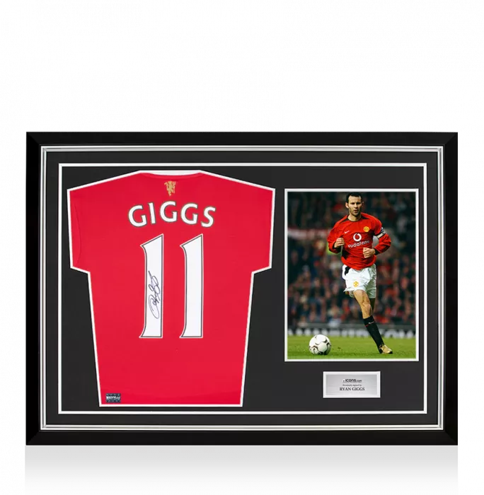 icons Ryan Giggs Back Signed Manchester United 2021-22 Home Shirt In Hero Frame: Option 1