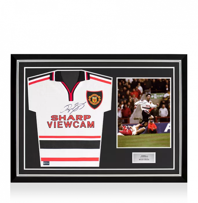 icons Ryan Giggs Front Signed Manchester United 1999-00 Away Shirt In Hero Frame: Option 1