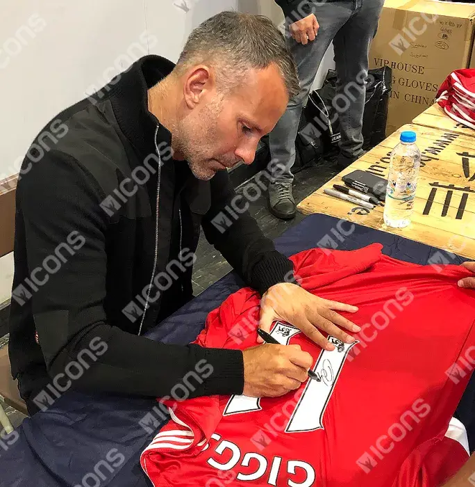 Icons Ryan Giggs & Paul Scholes Signed Manchester United Shirts In Classic Dual Frame