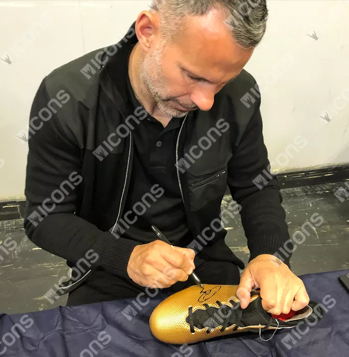 Icons Ryan Giggs Signed Gold Adidas X Boot In Bubble Frame: Option 1