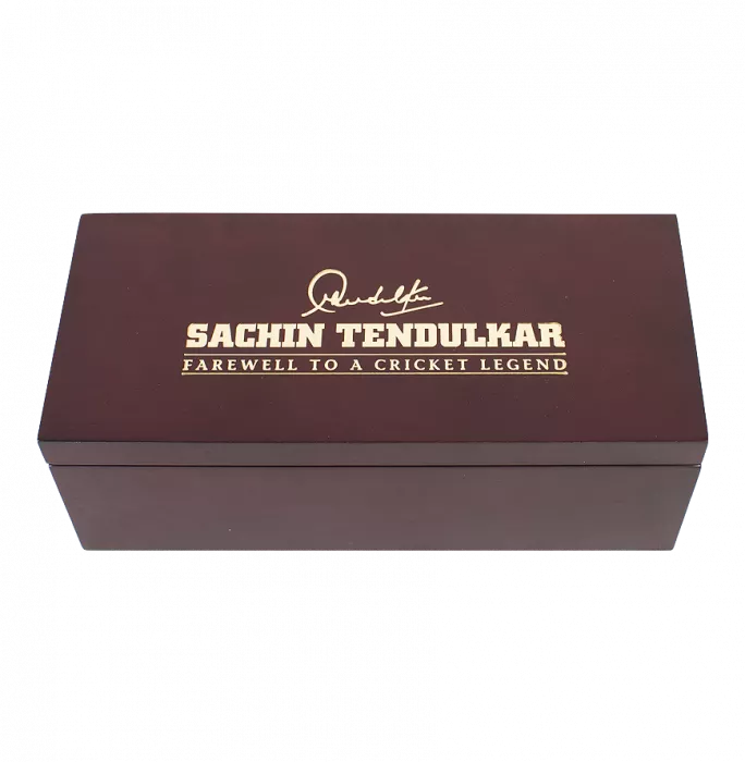 Icons Sachin Tendulkar Signed Cricket Ball In "Farewell To A Cricket Legend" Commemorative Case