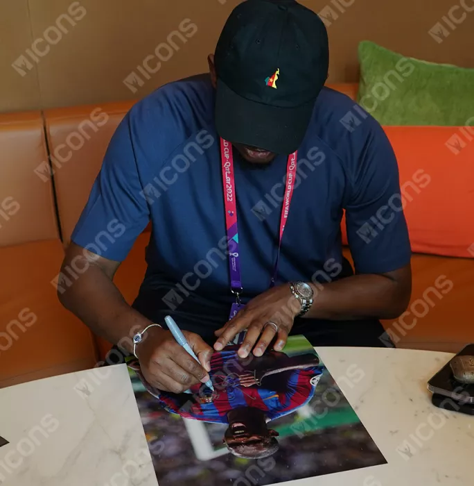 Icons Samuel Eto’o Official FC Barcelona Signed And Framed Photo: 2006 UEFA Champions League Final Goal