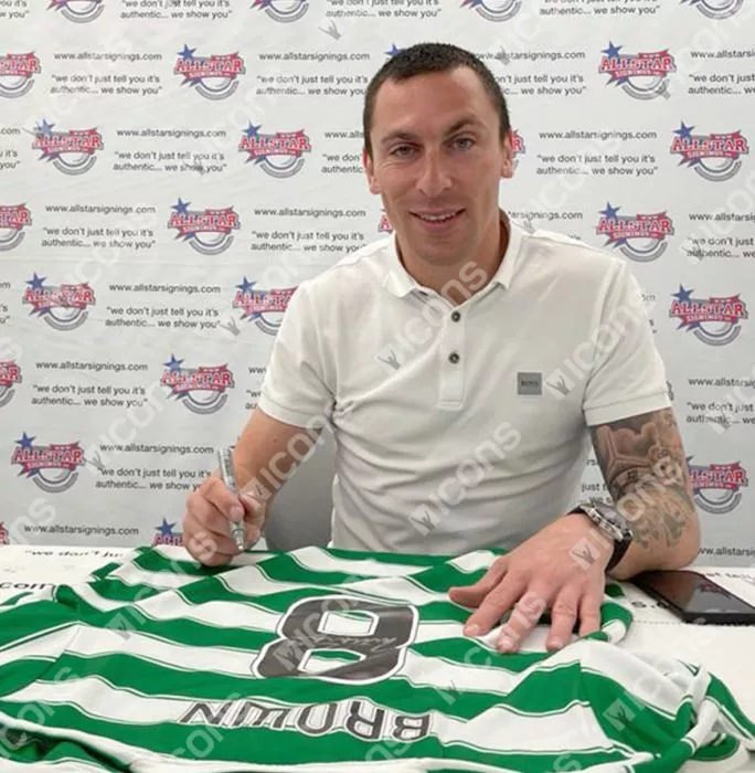 Icons Scott Brown Back Signed Celtic 2022-23 Home Shirt In Classic Frame