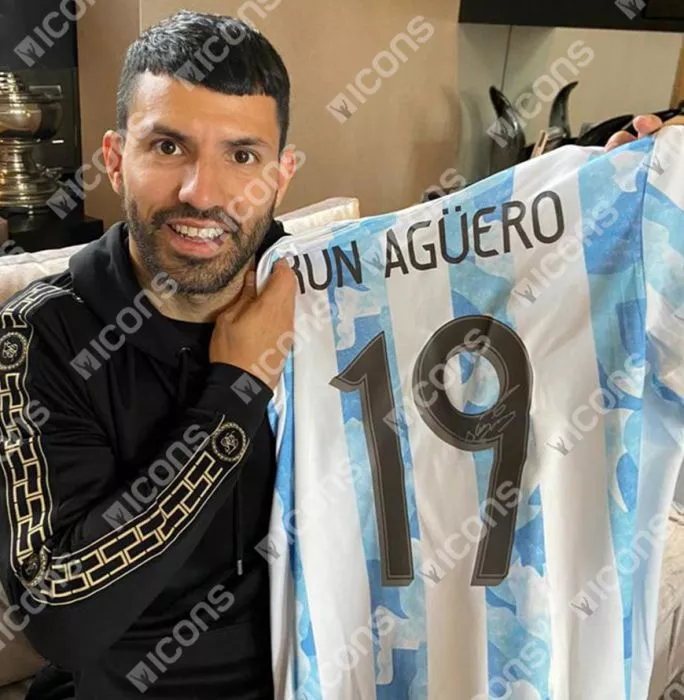 Icons Sergio Aguero Back Signed Argentina 2020 Home Shirt