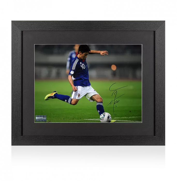 Icons Shinji Kagawa Signed Japan Photo In Black Wooden Frame: Blue Samurai