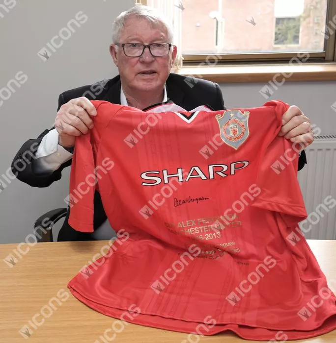 Icons Sir Alex Ferguson Front Signed Manchester United 1999 UEFA Champions League Home Shirt In Hero Frame: Option 1 - Stats Edition