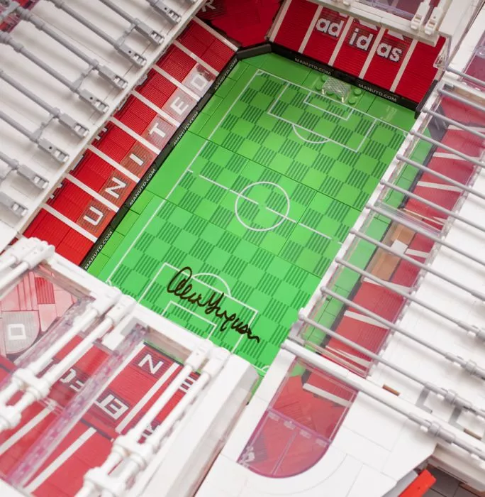 Icons Sir Alex Ferguson Signed LEGO® Old Trafford Set